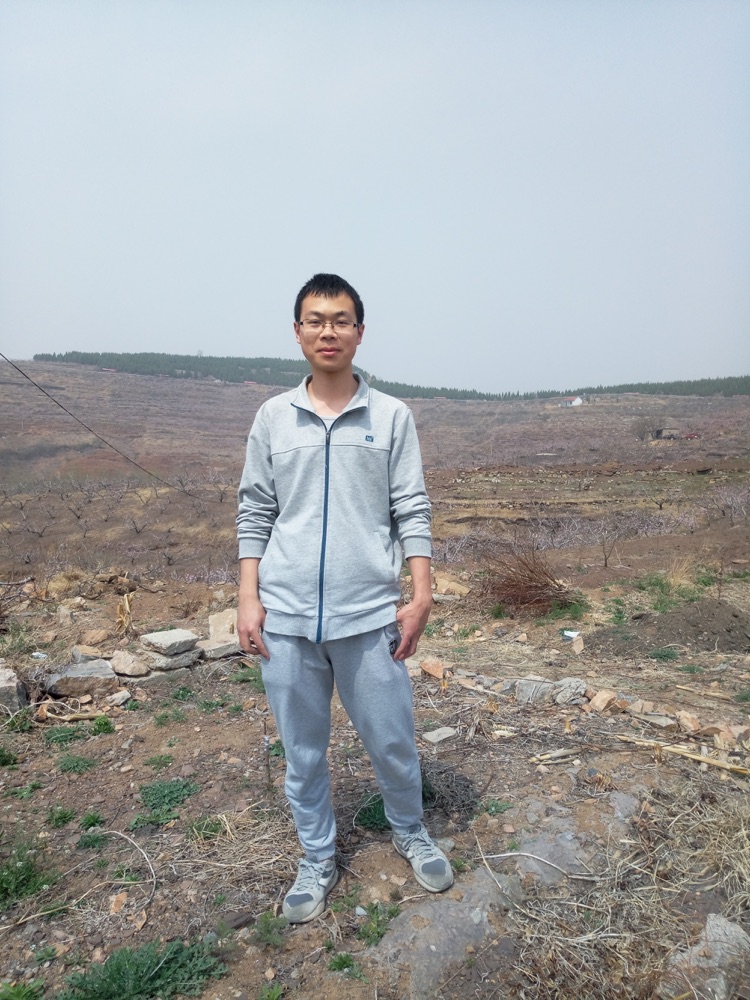 Portrait of DING Lufeng (丁露锋)